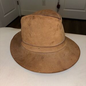 Vintage Skullys by Henschel Western Fedora Hat Tan Rugged Leather Suede Small